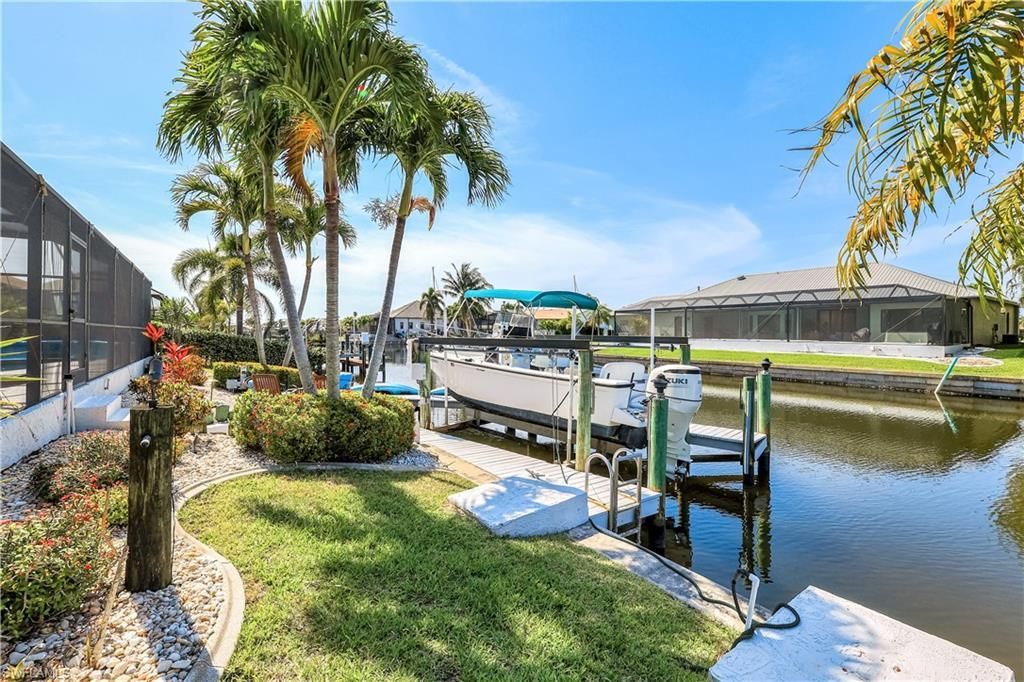 937 SW 54th Ln, Cape Coral, FL 33914 Photo