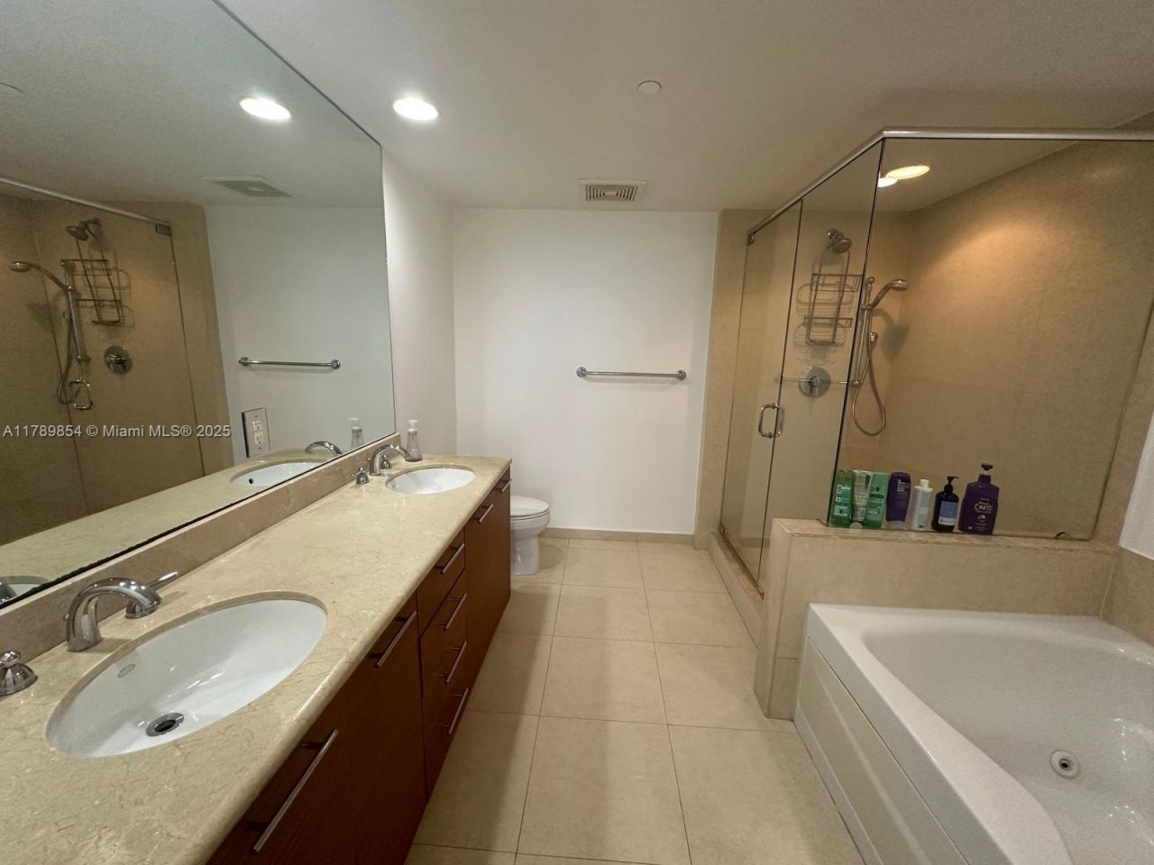 50 Biscayne Blvd, Unit 3308, Miami, FL 33132 Photo