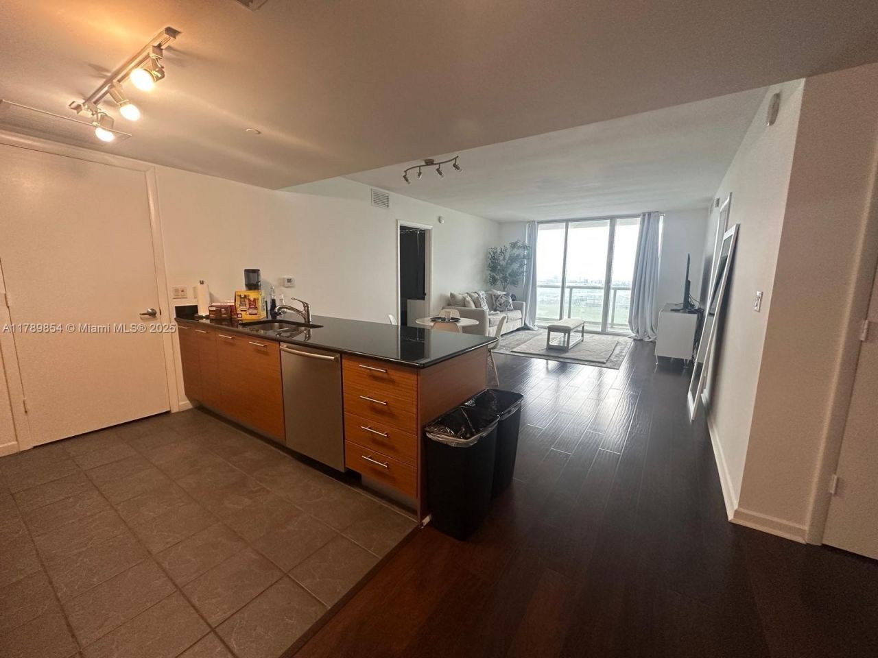 50 Biscayne Blvd, Unit 3308, Miami, FL 33132 Photo