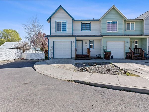 696 NW Pinkston Court, Prineville, OR 97754