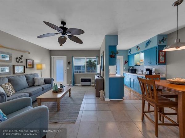 11 SW 4th Ave, Unit 11, Boca Raton, FL 33432