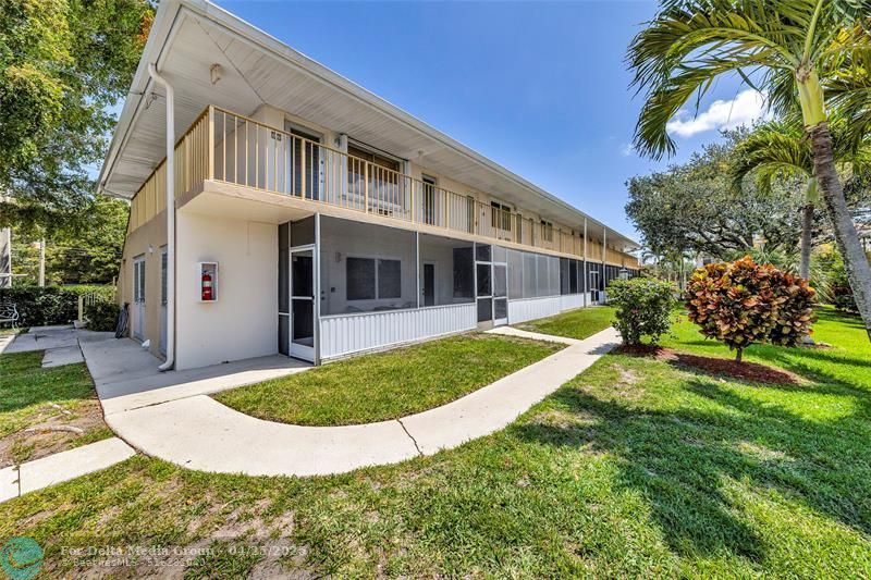 11 SW 4th Ave, Unit 11, Boca Raton, FL 33432 Photo