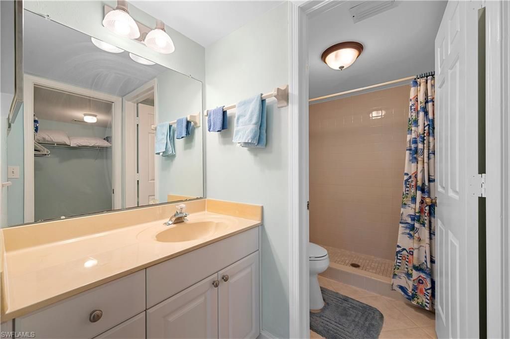 3072 Sandpiper Bay Cir, Unit M202, Naples, FL 34112 Photo