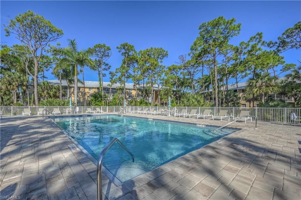 3072 Sandpiper Bay Cir, Unit M202, Naples, FL 34112 Photo