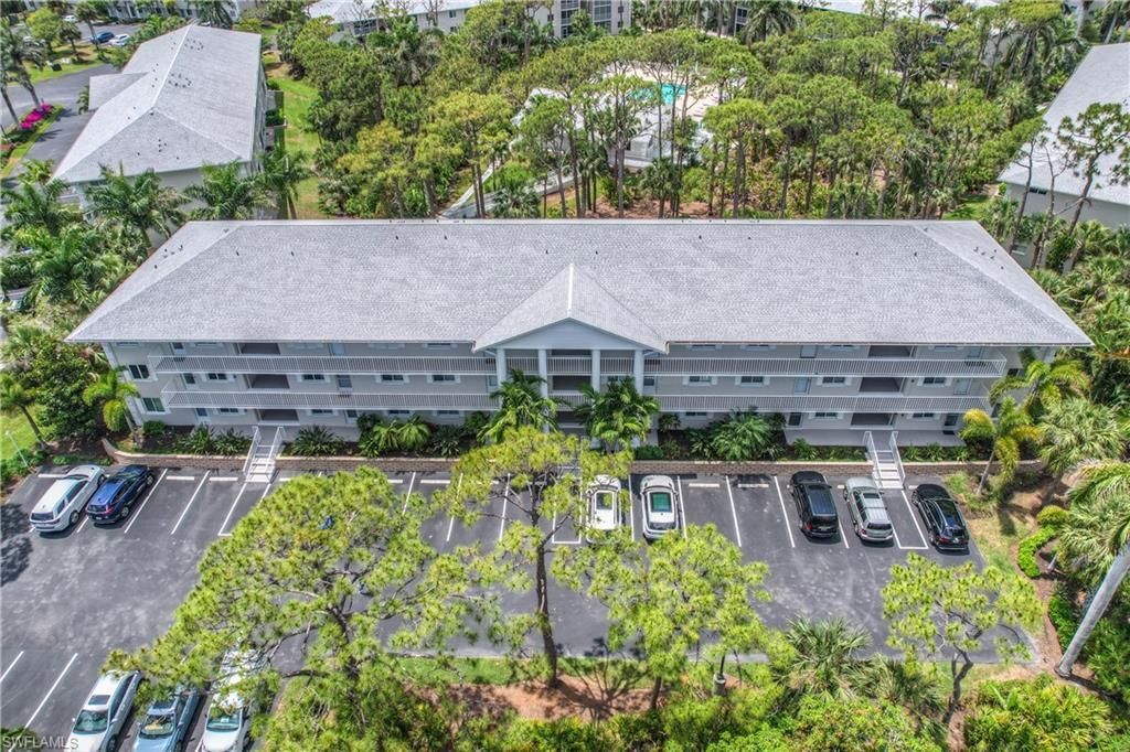 3072 Sandpiper Bay Cir, Unit M202, Naples, FL 34112 Photo