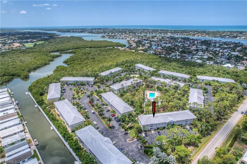 3072 Sandpiper Bay Cir, Unit M202, Naples, FL 34112 Photo