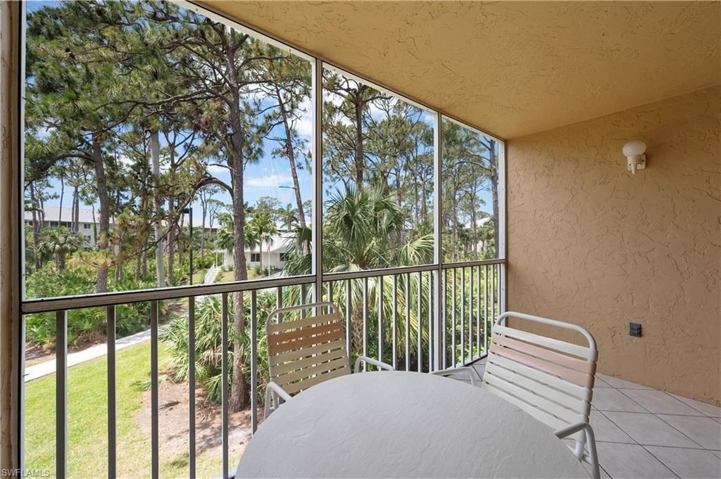 3072 Sandpiper Bay Cir, Unit M202, Naples, FL 34112 Photo
