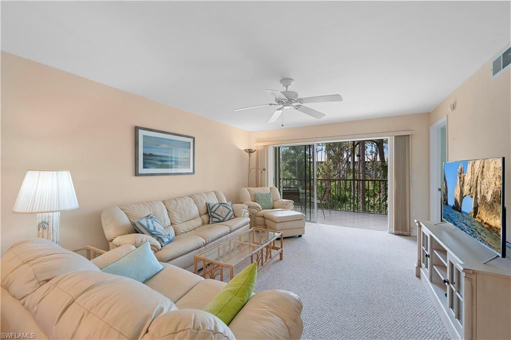 3072 Sandpiper Bay Cir, Unit M202, Naples, FL 34112 Photo