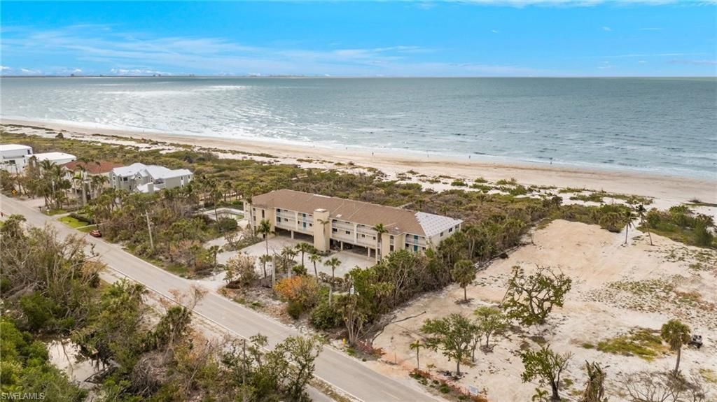 527 E Gulf Dr, Unit 203, Sanibel, FL 33957 Photo