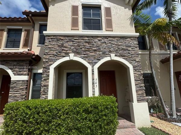 Homestead, FL 33033