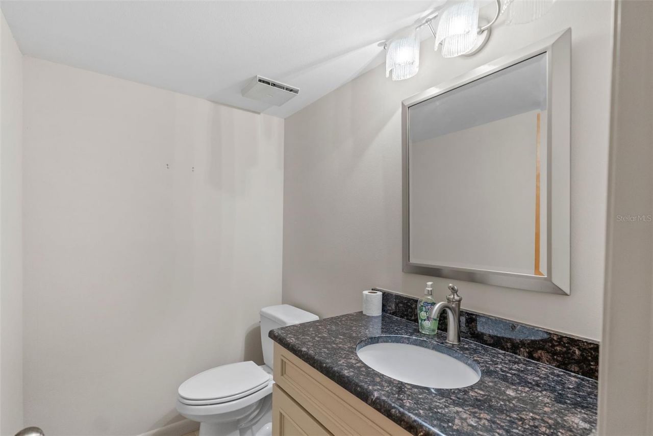 301 2nd Street N, Unit 13, Saint Petersburg, FL 33701 Photo