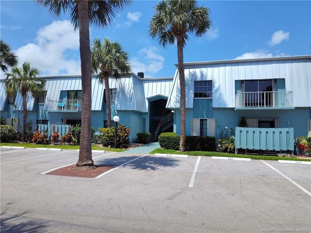 950 S Kanner Highway, Unit D27, Stuart, FL 34994 Photo