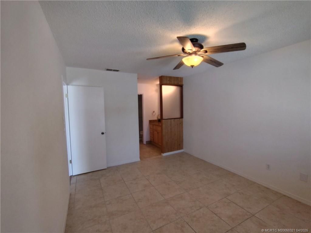 950 S Kanner Highway, Unit D27, Stuart, FL 34994 Photo