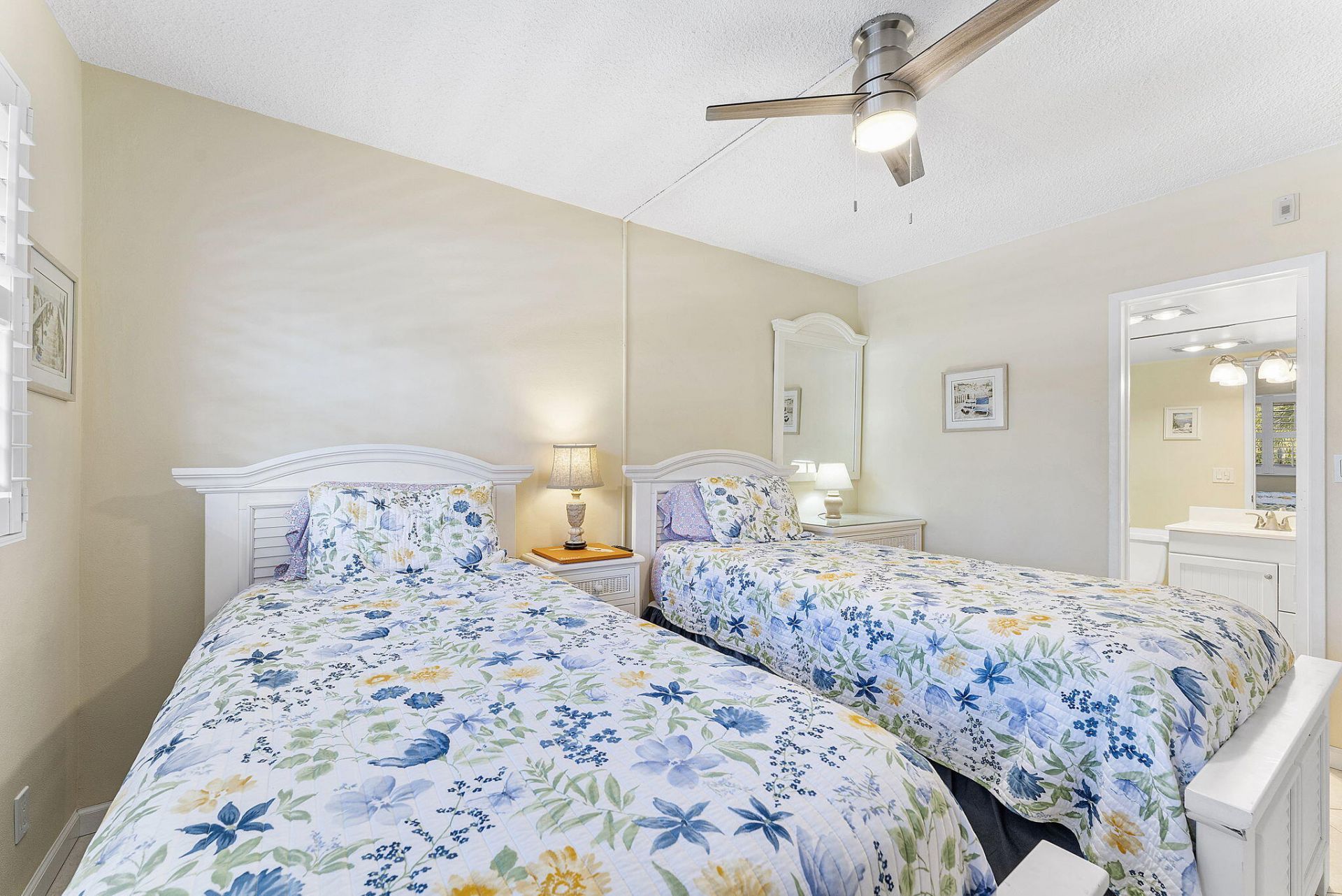 101 NE 19th Avenue, Unit 208, Deerfield Beach, FL 33441 Photo