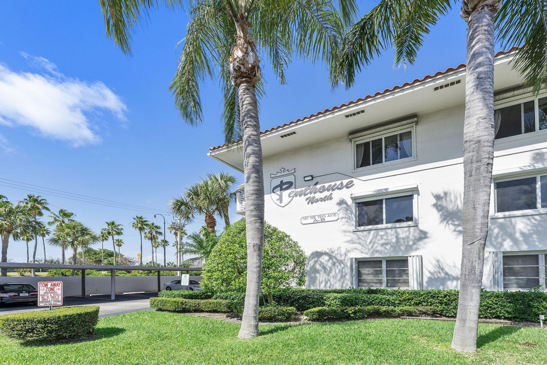 101 NE 19th Avenue, Unit 208, Deerfield Beach, FL 33441 Photo