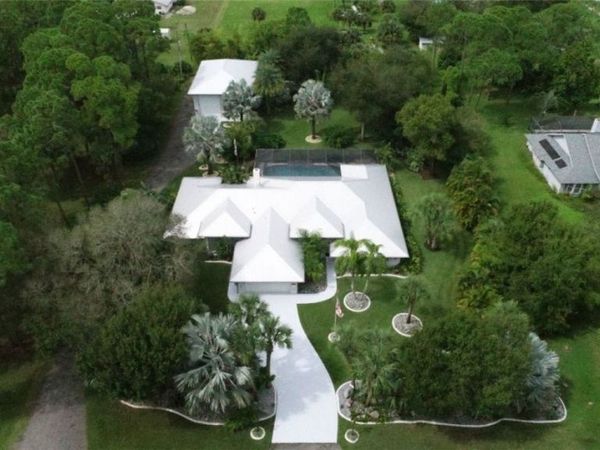 8365 92nd Avenue, Vero Beach, FL 32967