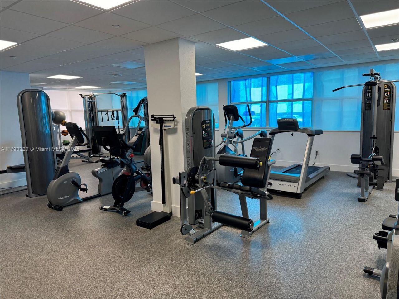 1420 Brickell Bay Dr, Unit 103A1, Miami, FL 33131 Photo