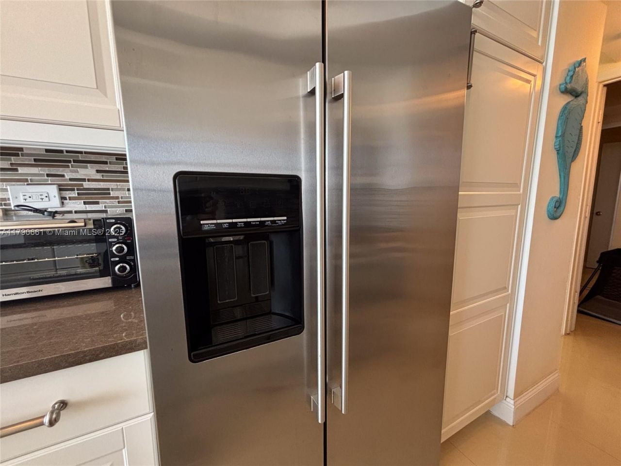 251 174th St, Unit 2219, Sunny Isles Beach, FL 33160 Photo