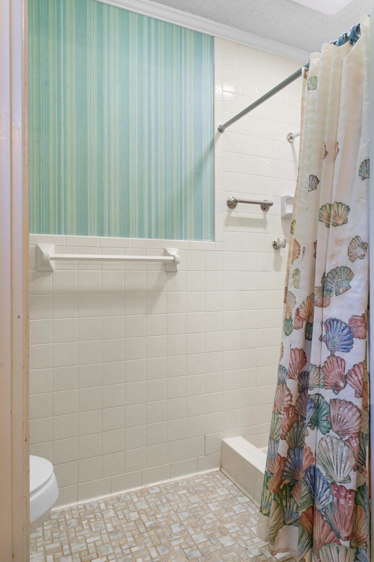 2133 Griffith Drive Photo 18