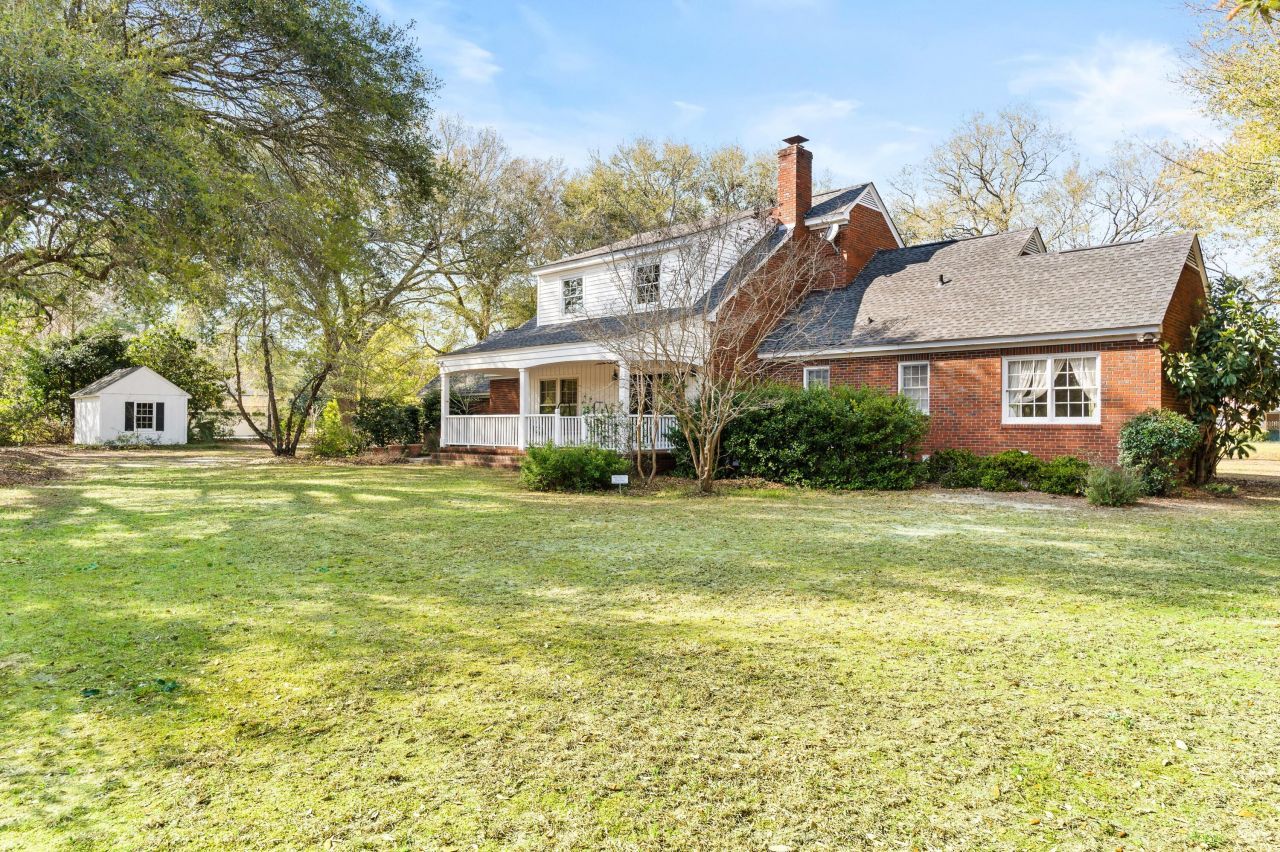 2133 Griffith Drive Photo 29