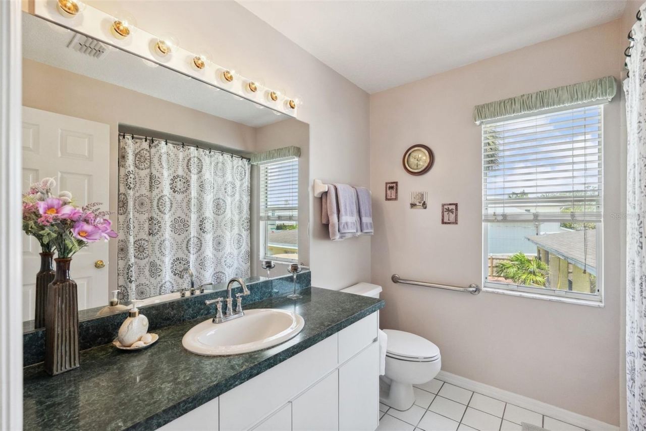 1842 Bayou Grande Boulevard Ne, Saint Petersburg, FL 33703 Photo