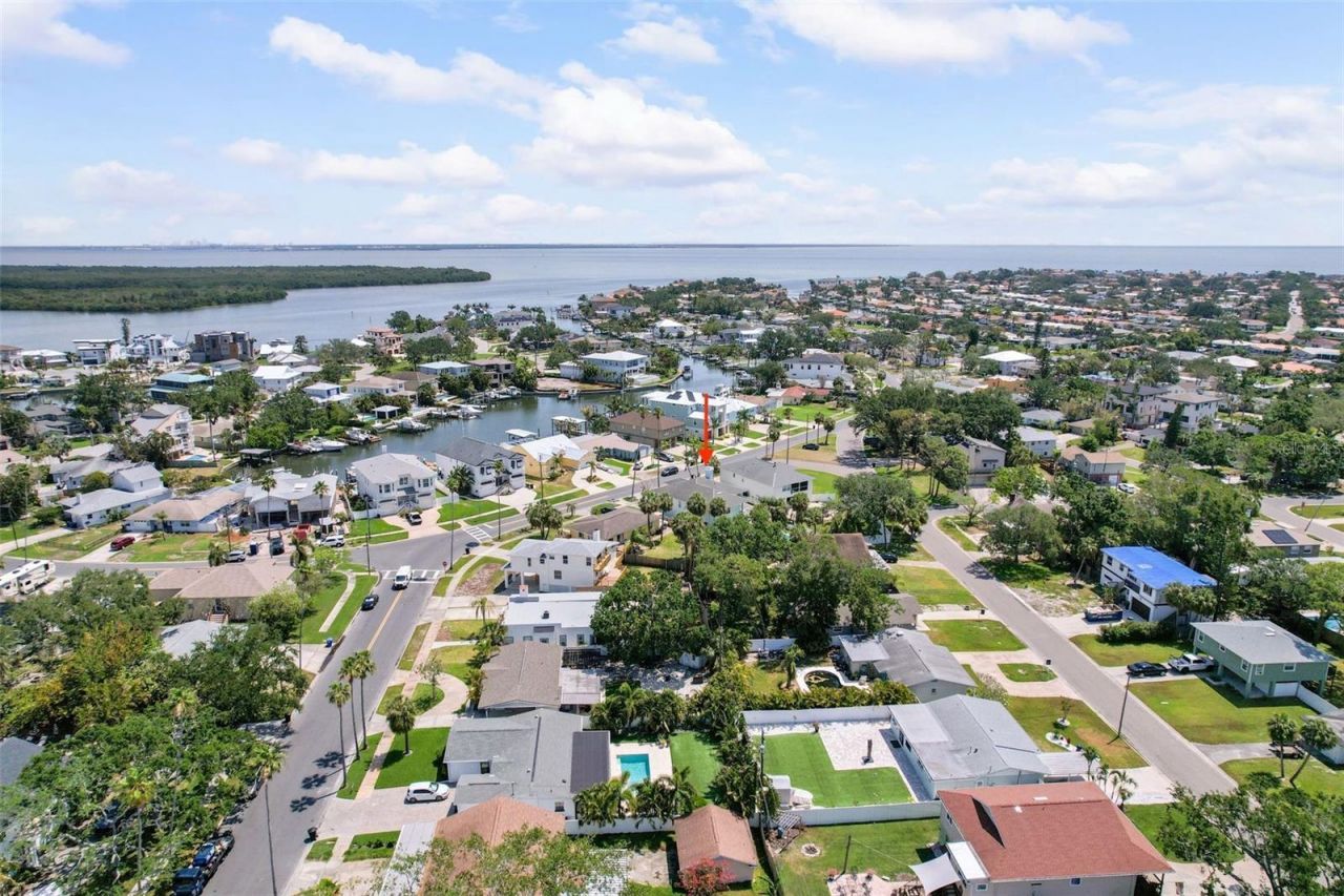 1842 Bayou Grande Boulevard Ne, Saint Petersburg, FL 33703 Photo