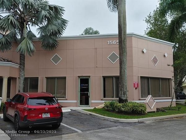 1565 N Park Drive, Unit 104, Weston, FL 33326