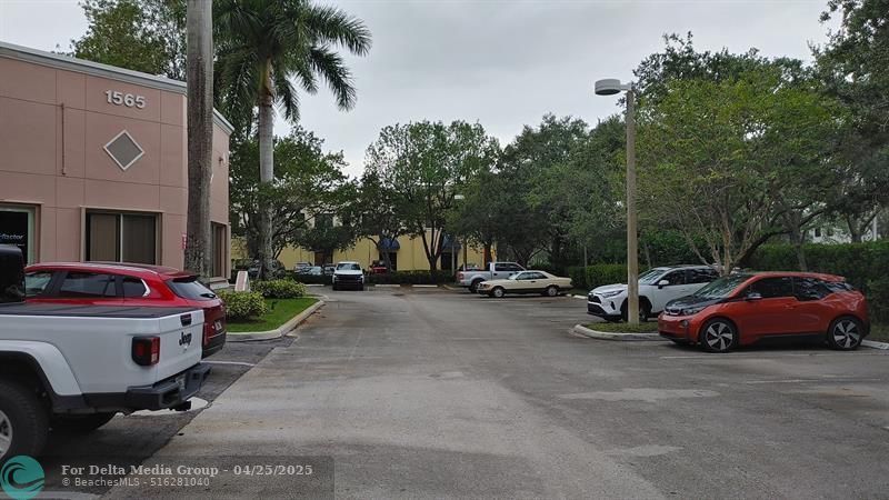 1565 N Park Drive, Unit 104, Weston, FL 33326 Photo