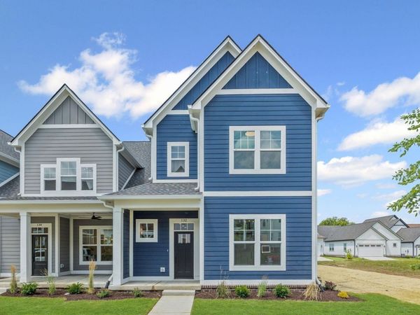 132 Parkerwood Lane, West Lafayette, IN 47906