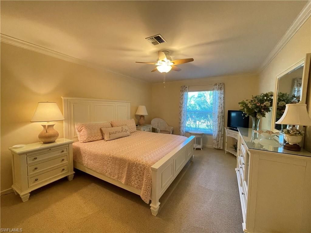 254 6th Ave S, Unit 8, Naples, FL 34102 Photo