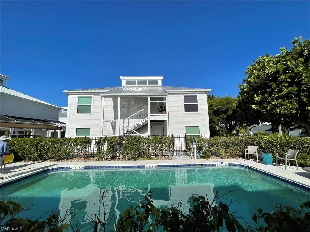 254 6th Ave S, Unit 8, Naples, FL 34102 Photo