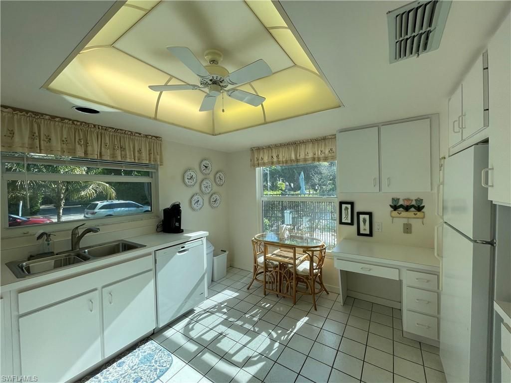 254 6th Ave S, Unit 8, Naples, FL 34102 Photo