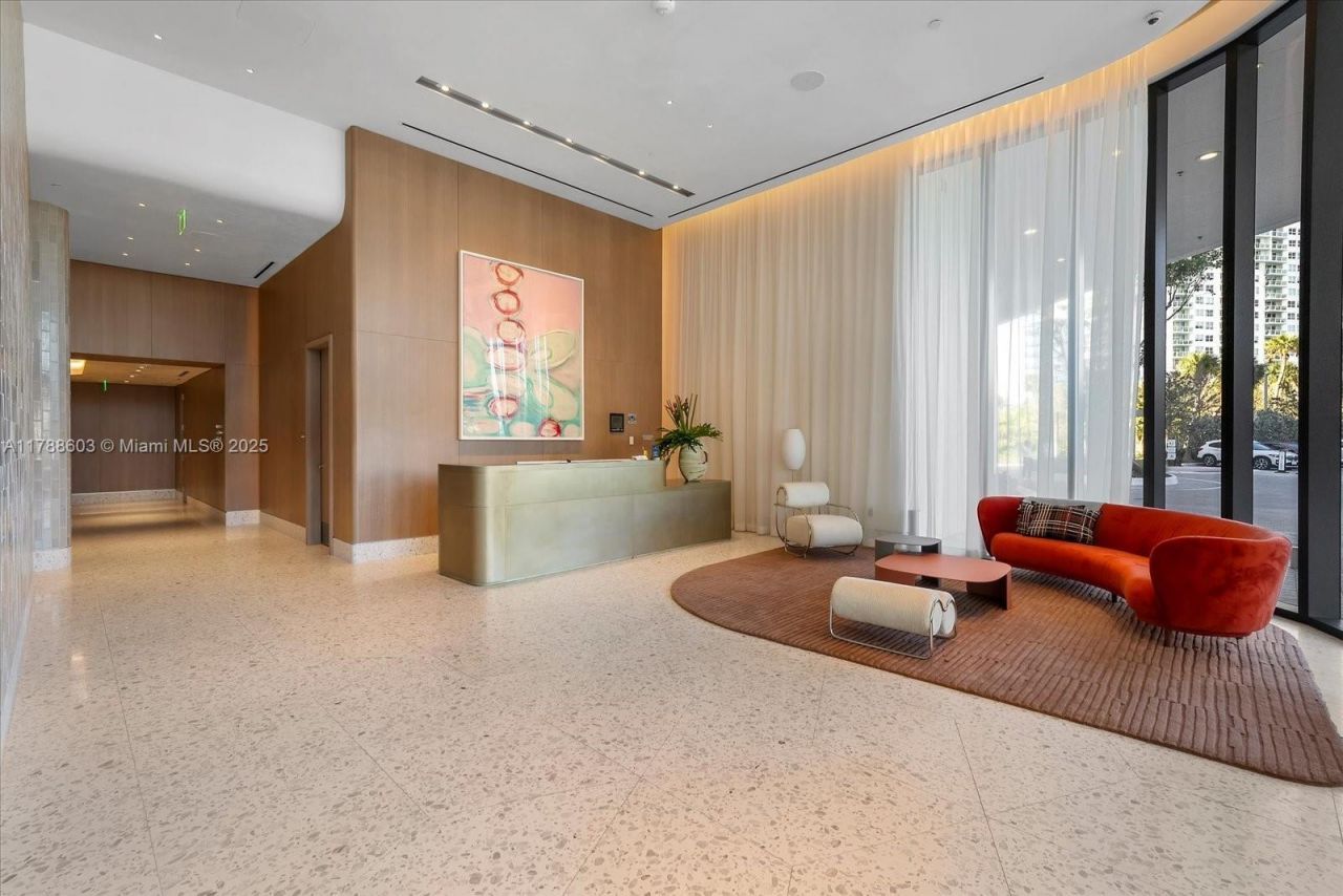 500 Alton Rd, Unit 1105, Miami Beach, FL 33139 Photo