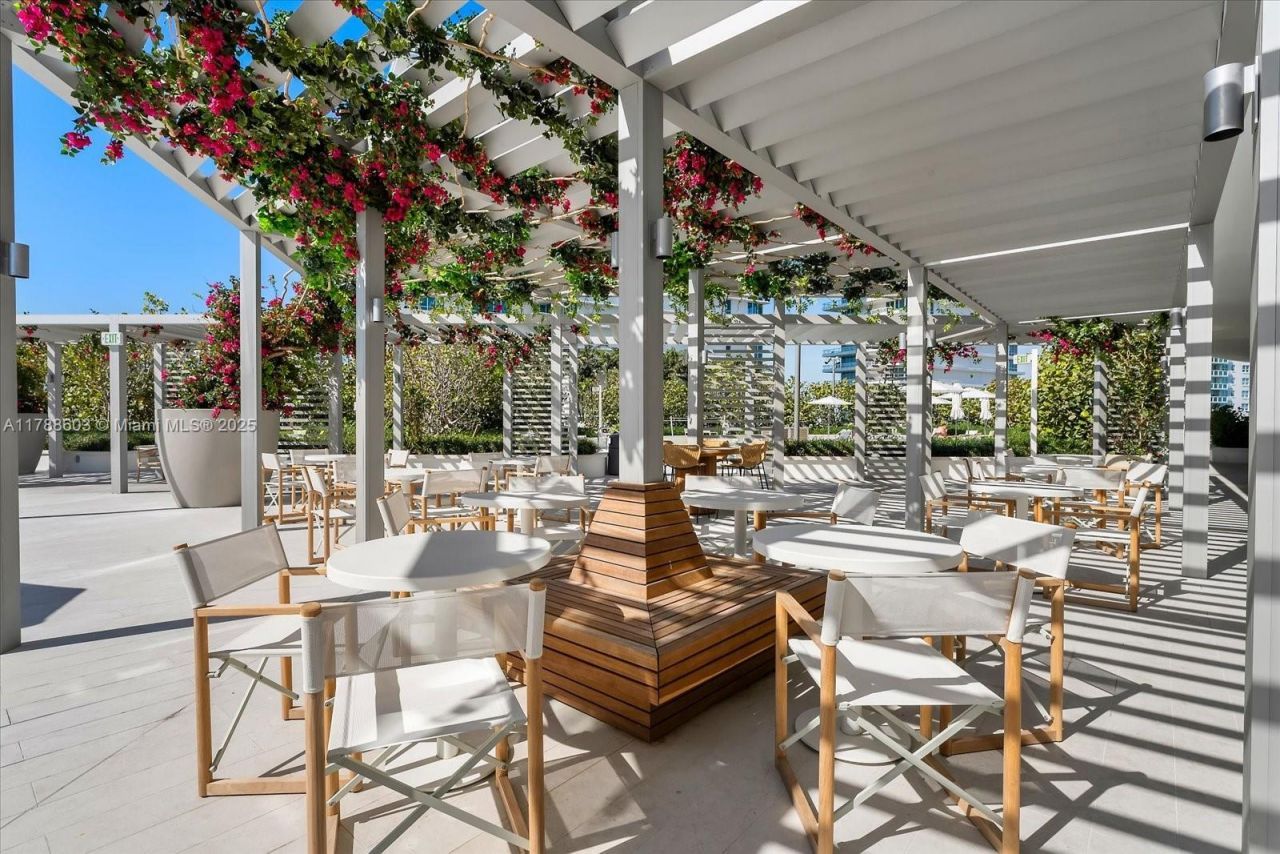 500 Alton Rd, Unit 1105, Miami Beach, FL 33139 Photo