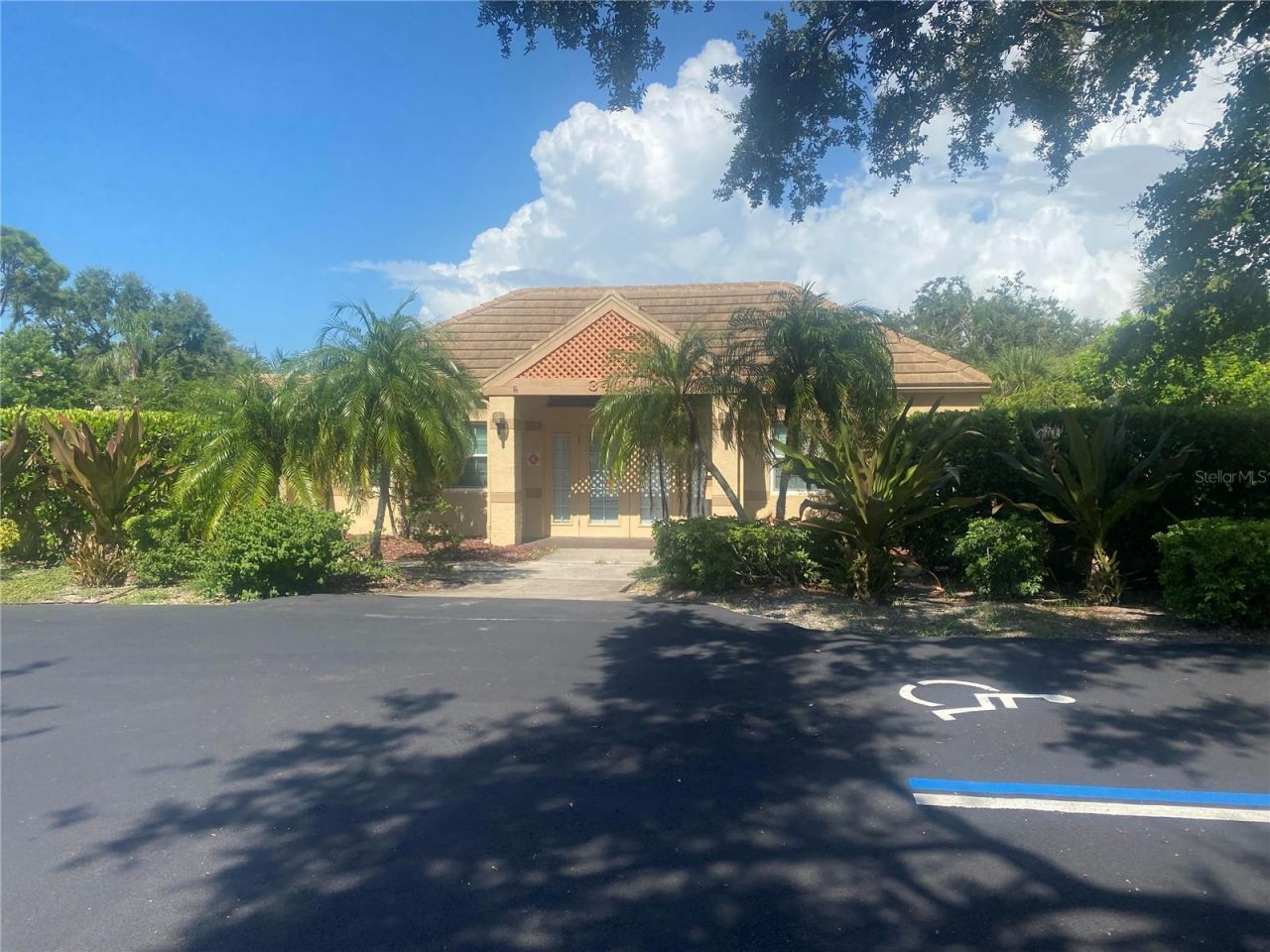 5712 34th Court W, Bradenton, FL 34210 Photo