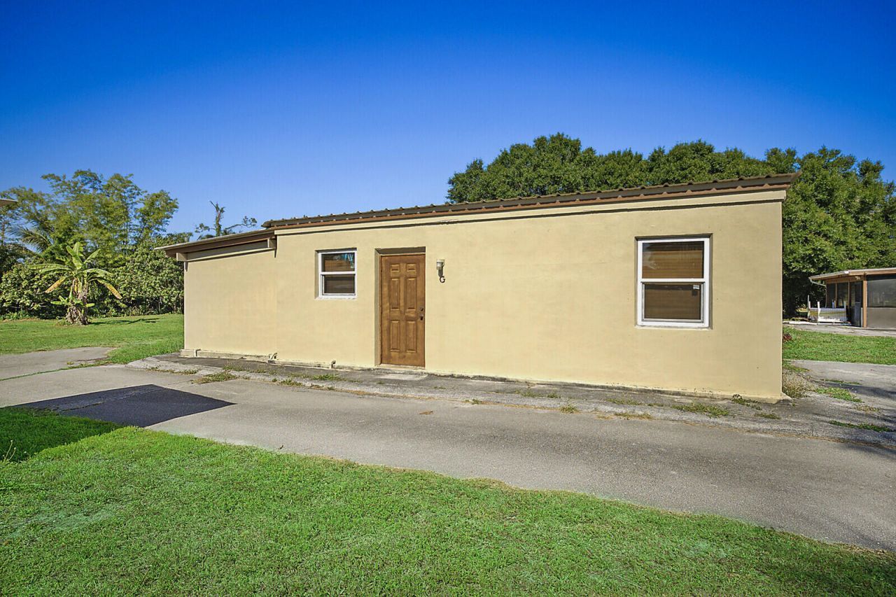 3057 D Road, Loxahatchee Groves, FL 33470 Photo