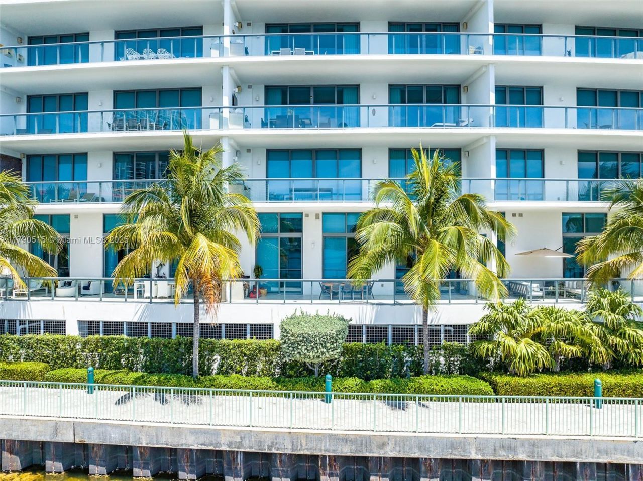 3300 NE 188th St, Unit 710, Aventura, FL 33180 Photo