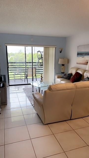 10466 Sunrise Lakes Boulevard, Unit 307, Sunrise, FL 33322 Photo