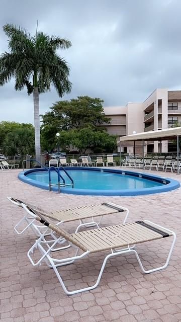 10466 Sunrise Lakes Boulevard, Unit 307, Sunrise, FL 33322 Photo