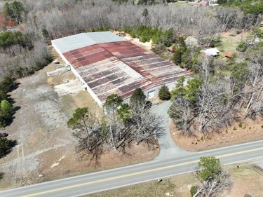 1011 Drive-In Road, Nathalie, VA 24577
