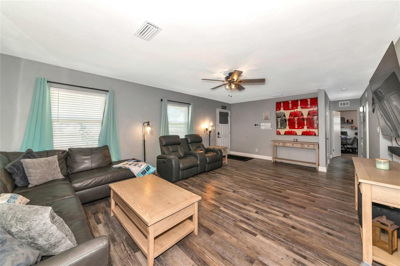 6511 Georgia Avenue, Bradenton, FL 34207 Photo