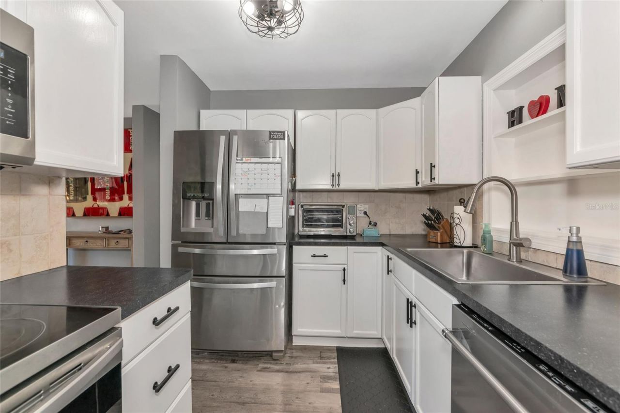 6511 Georgia Avenue, Bradenton, FL 34207 Photo