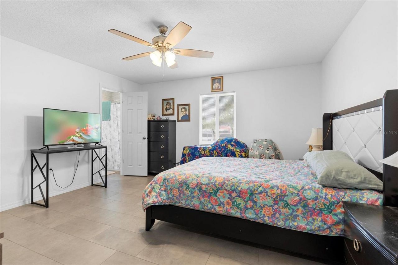 2048 Laredo Drive, Deltona, FL 32738 Photo