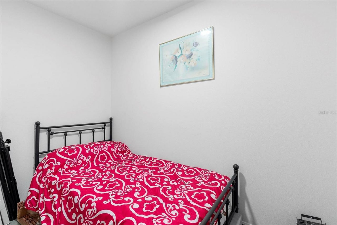 2048 Laredo Drive, Deltona, FL 32738 Photo