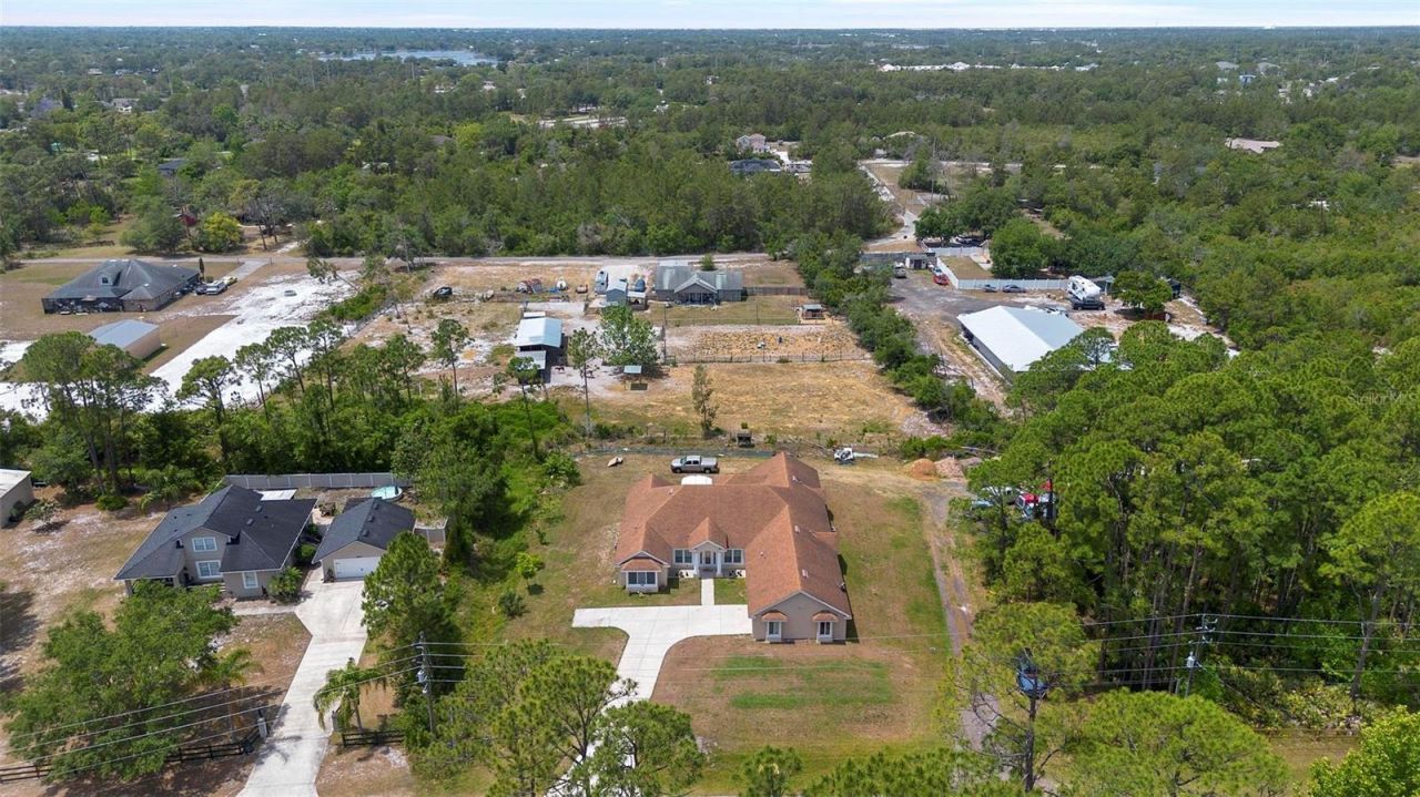 2048 Laredo Drive, Deltona, FL 32738 Photo