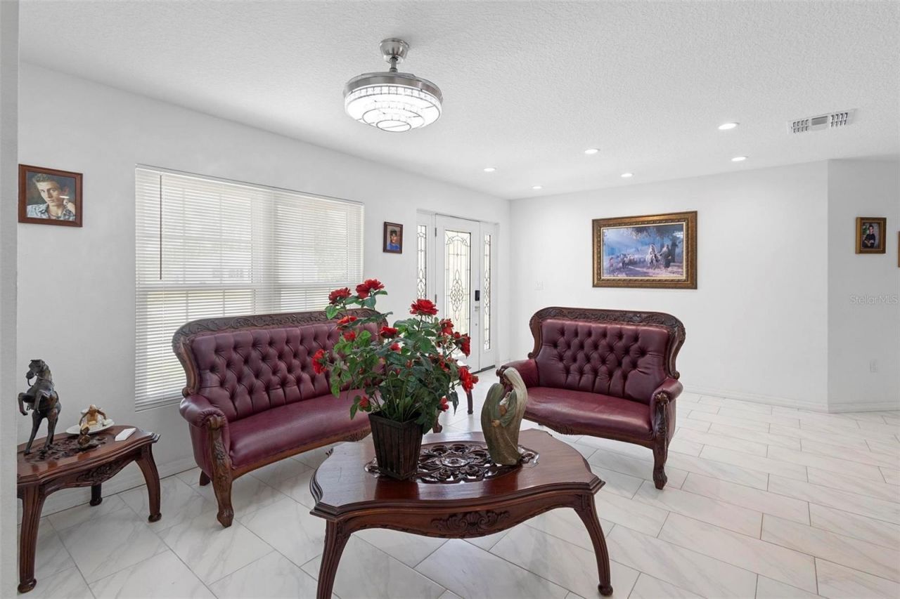 2048 Laredo Drive, Deltona, FL 32738 Photo