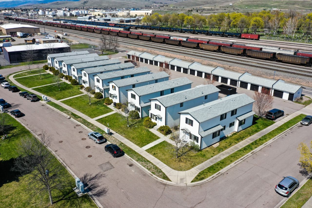 2402-2418 Leo Avenue Missoula, MT 59808