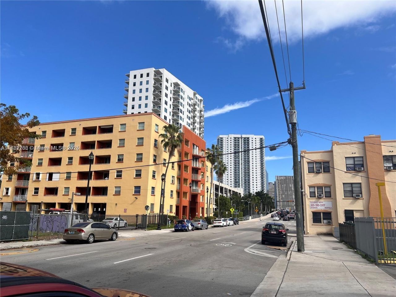 546 SW 1st St, Unit 611, Miami, FL 33130 Photo