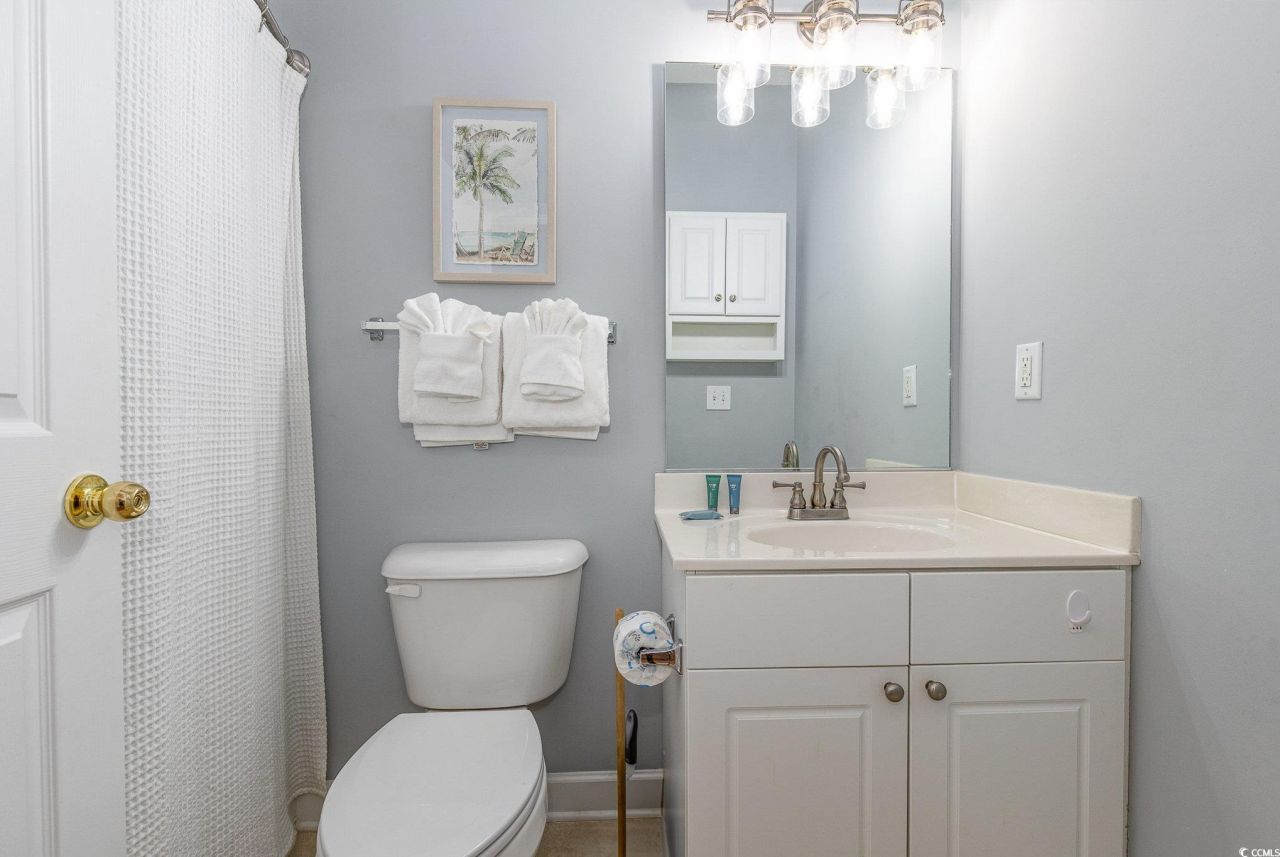 6253 Catalina Dr. Photo 24