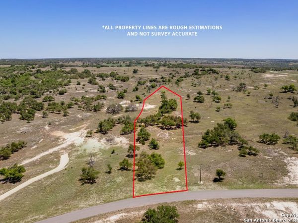 000 Badger Ridge Rd, Fredericksburg, TX 78624